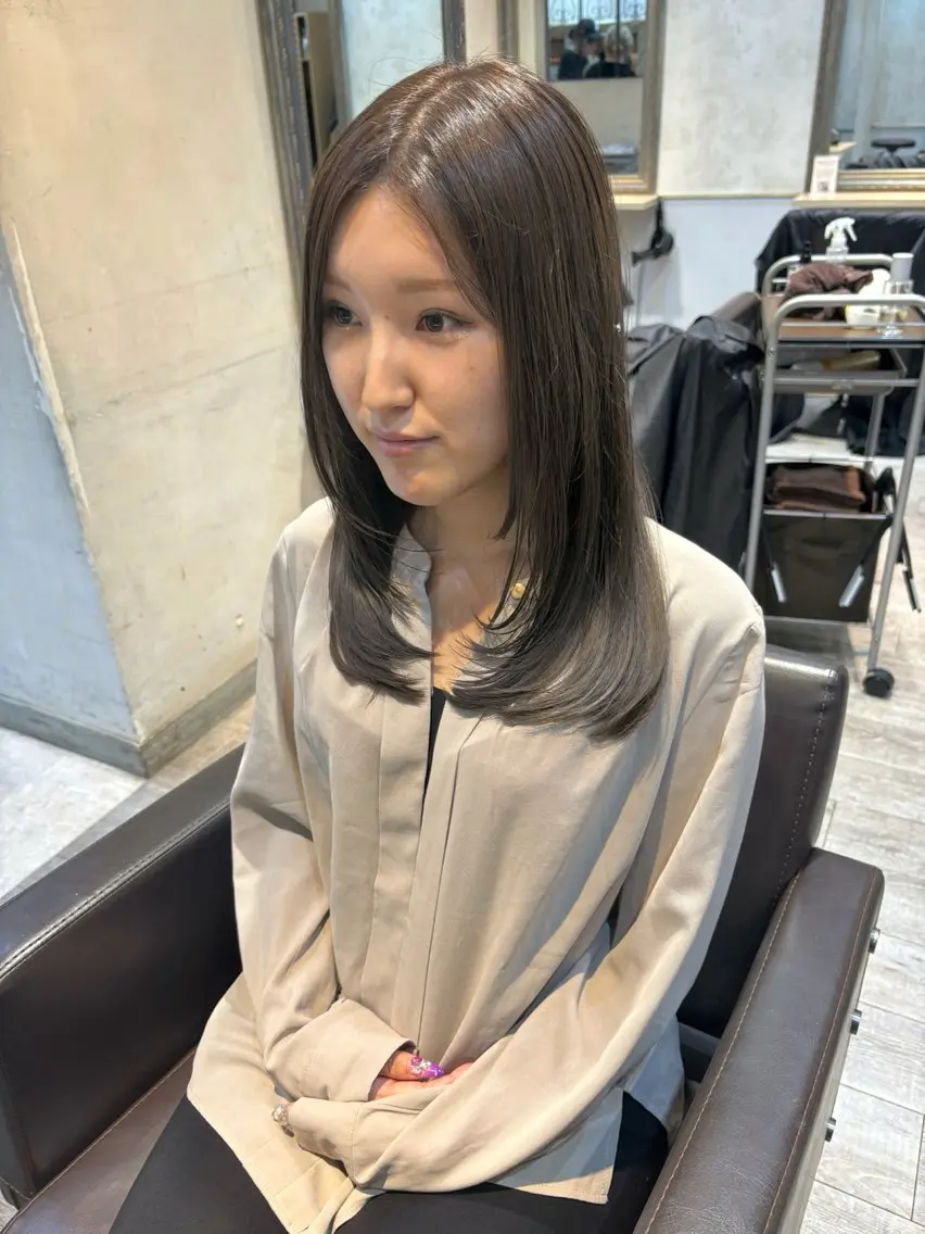 セミロング カラー✨縮毛矯正✨ ハギワラケンタのヘアスタイル