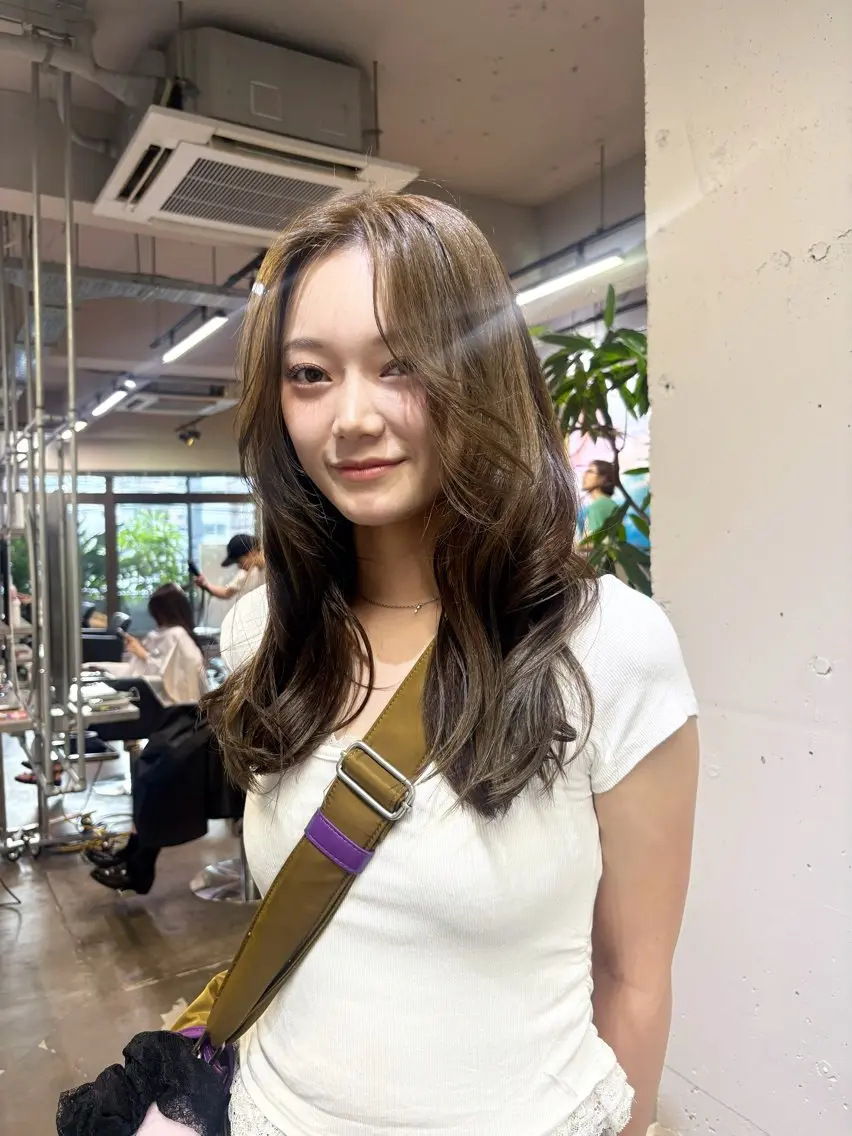 ロング カラー ヘアカラー ハイトーン レイヤー🎀meiのヘアスタイル