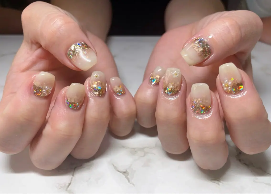 ネイル グラデーション ラメ(グリッター) ラメグラデーション nail salon シェリコのネイルデザイン