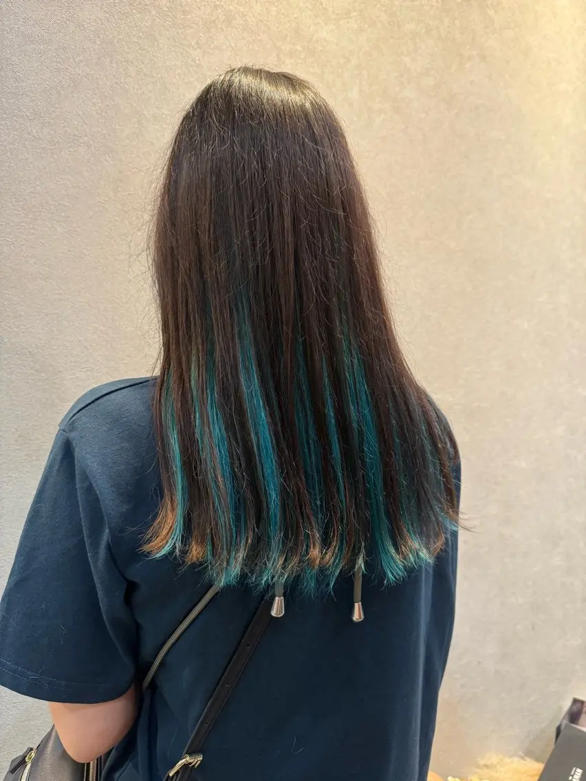 カラー ヘアカラー qin（クイン） タマキのヘアスタイル