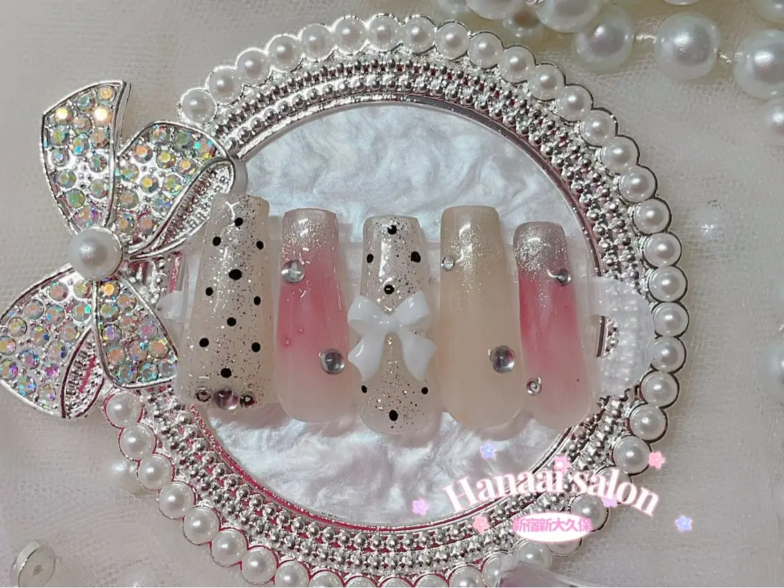 セミロング ハンドネイル Hanaai Salon新大久保店のネイルデザイン