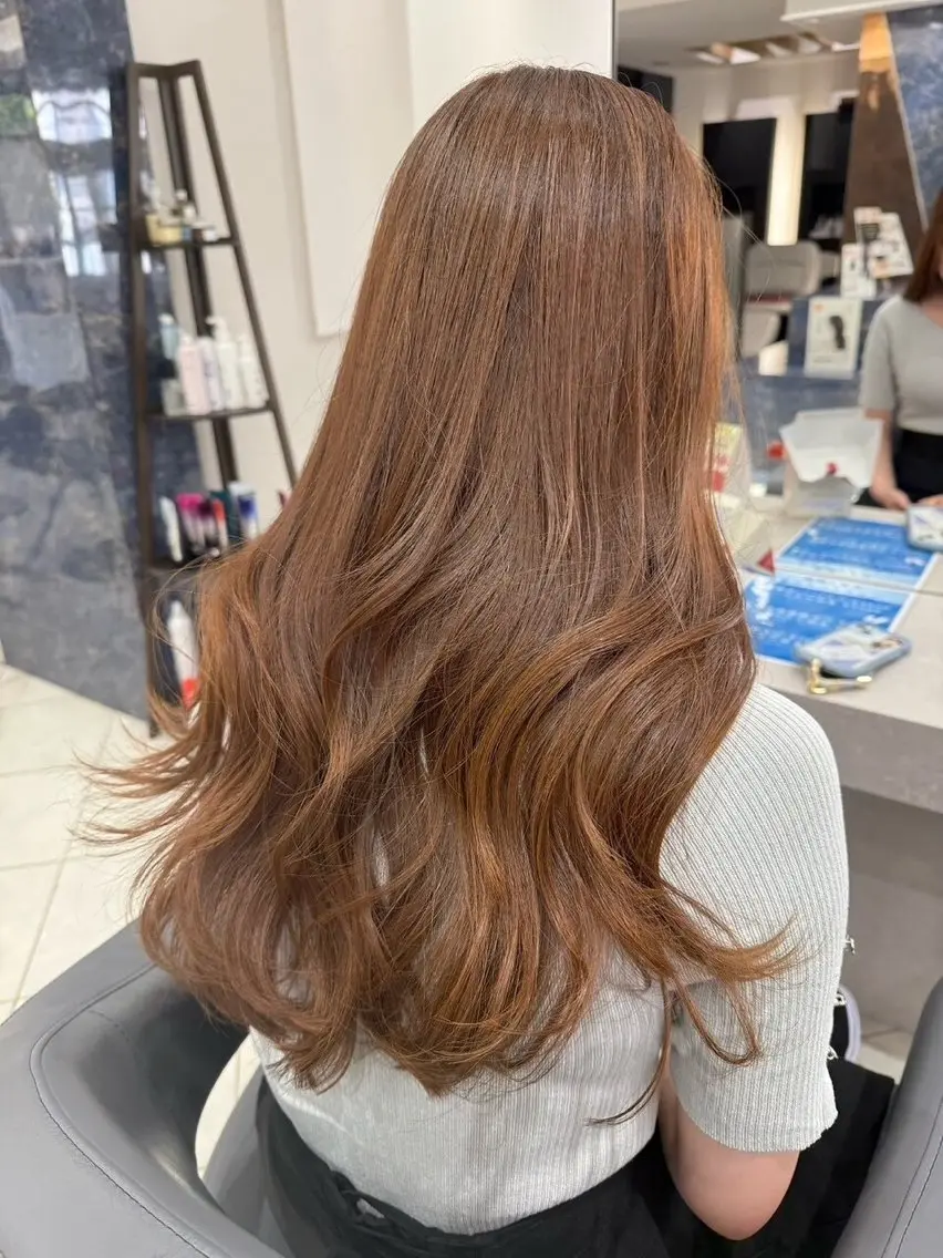 ロング カット ヘアカラー トリートメント ✨髪質改善 ✨ 透明感カラー🌱伊藤のヘアスタイル