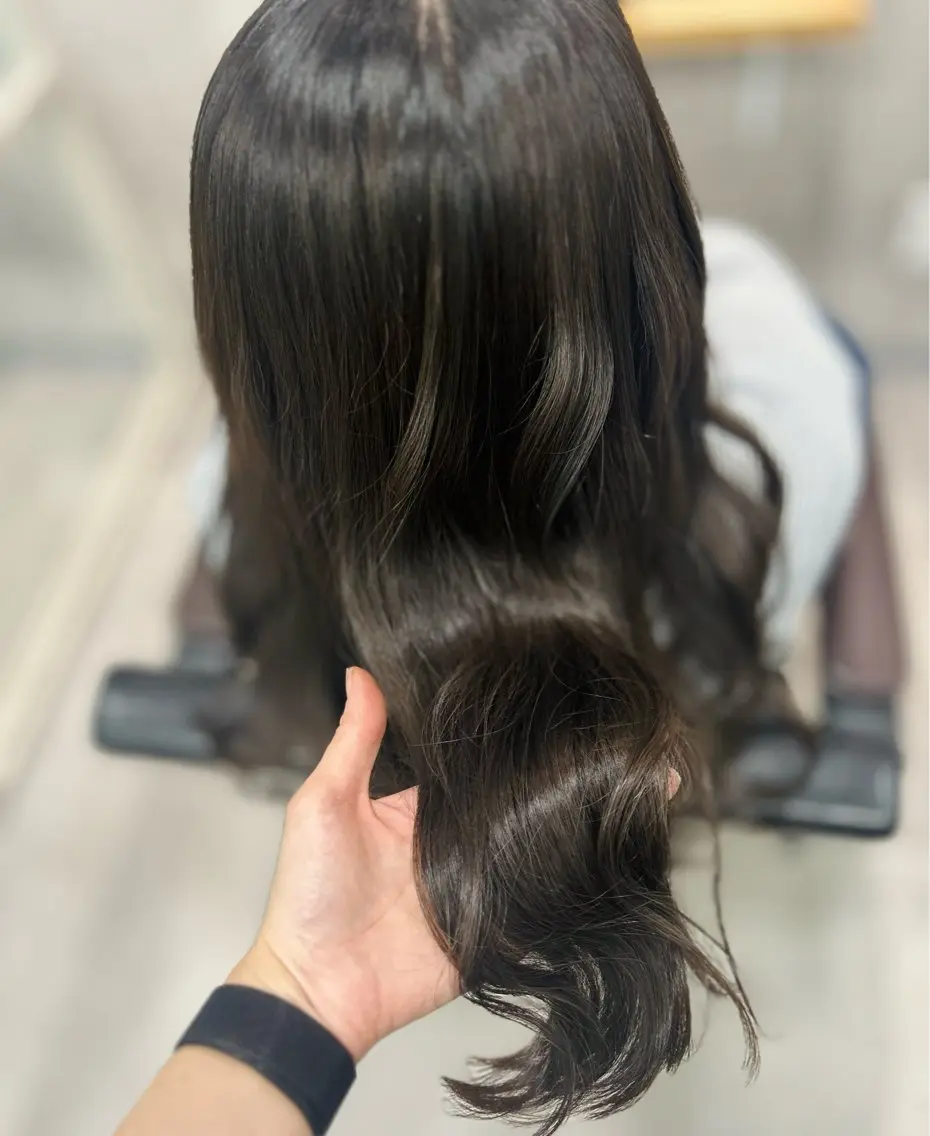 ロング 佐原なつみ ／newi赤羽のヘアスタイル
