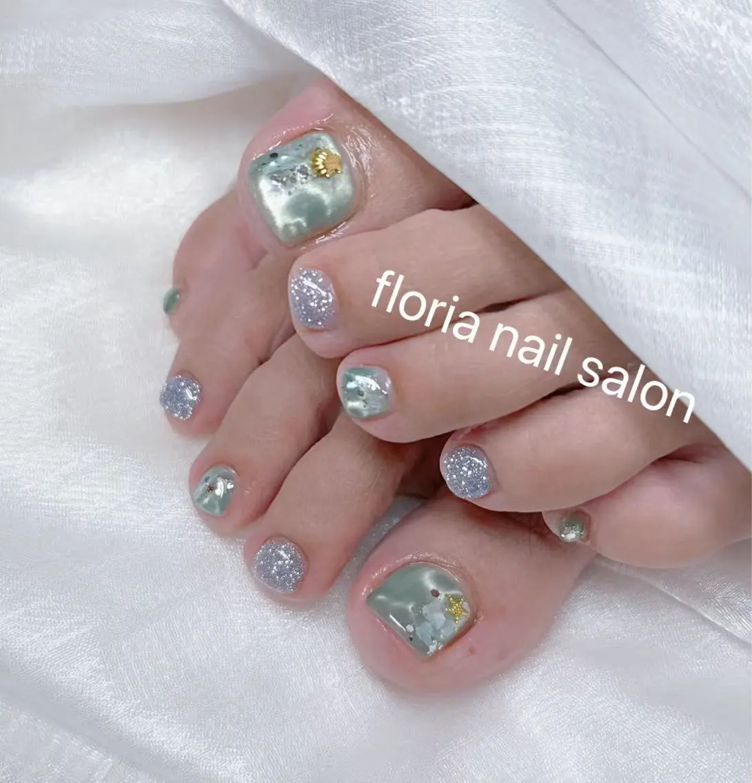 ネイル Floria キキのネイルデザイン