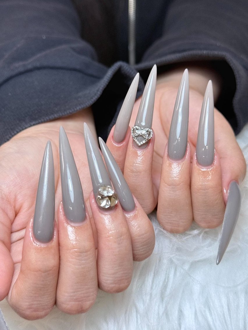 ネイル アートネイル 成人式 ジェルネイル ニュアンスネイル 夏ネイル ハンドネイル Jenn Nail Salonのネイルデザイン