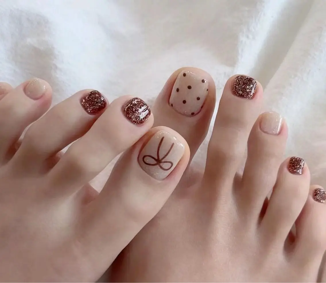 ネイル フットネイル 🎀M nails✨ ビューティーのネイルデザイン