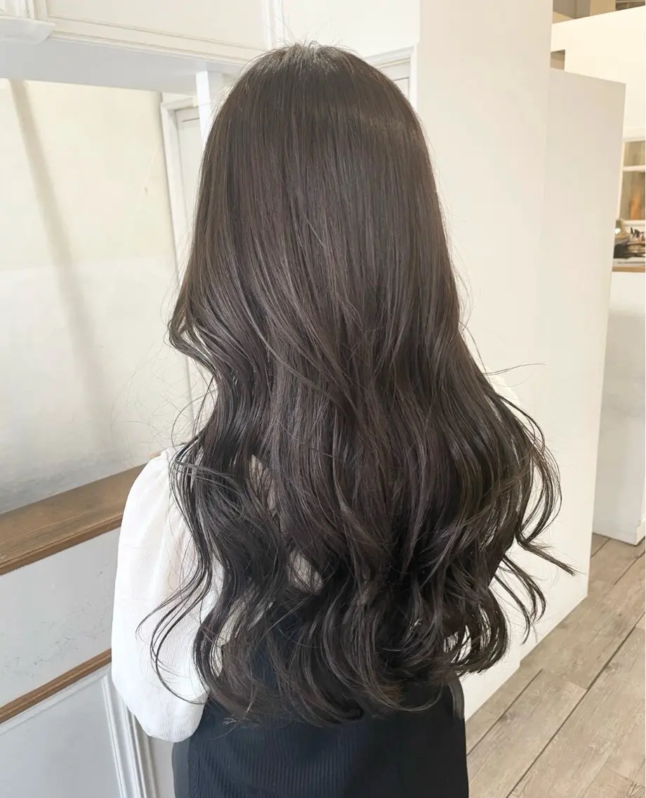 ロング カラー カット トリートメント ヘアセット ROMEO  京橋店 藤井 碧羽のヘアスタイル