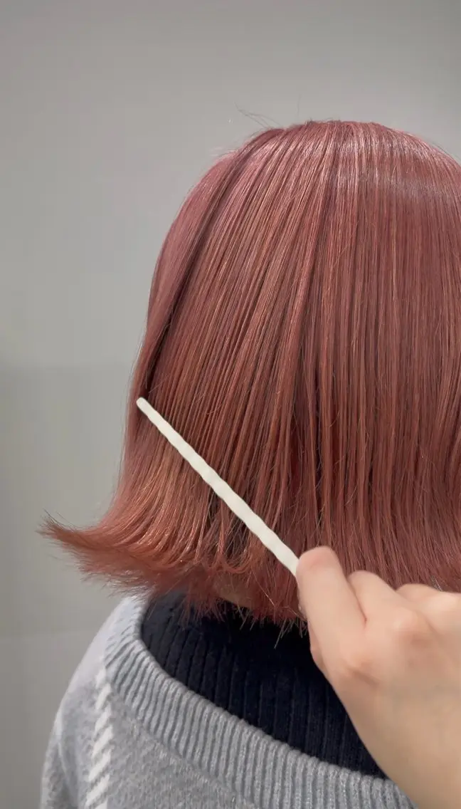 ミディアム カラー ベージュカラー ブリーチ ピンクカラー ピンクベージュ ukaアシスタント 志賀彩子のヘアスタイル