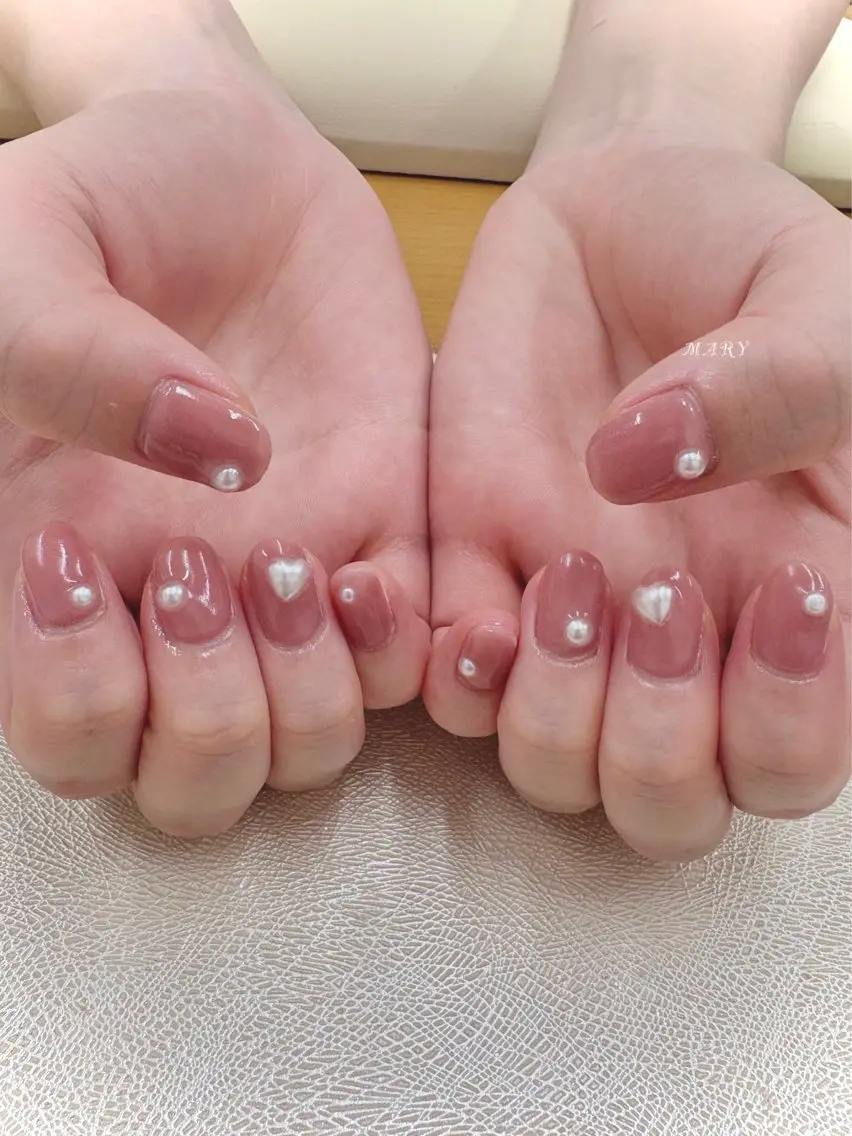 ネイル ハート ニュアンスネイル ワンカラーネイル ピンク ハンドネイル Mary nail .narumiのネイルデザイン