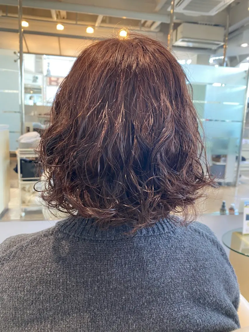 パーマ MINENO🌼 ブリーチ⭐️カットのヘアスタイル