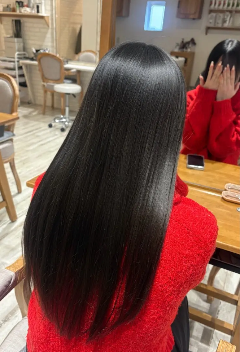 ロング カラー ブリーチ カット ヘアカラー トリートメント レイヤー/透明感 HIRARIのヘアスタイル