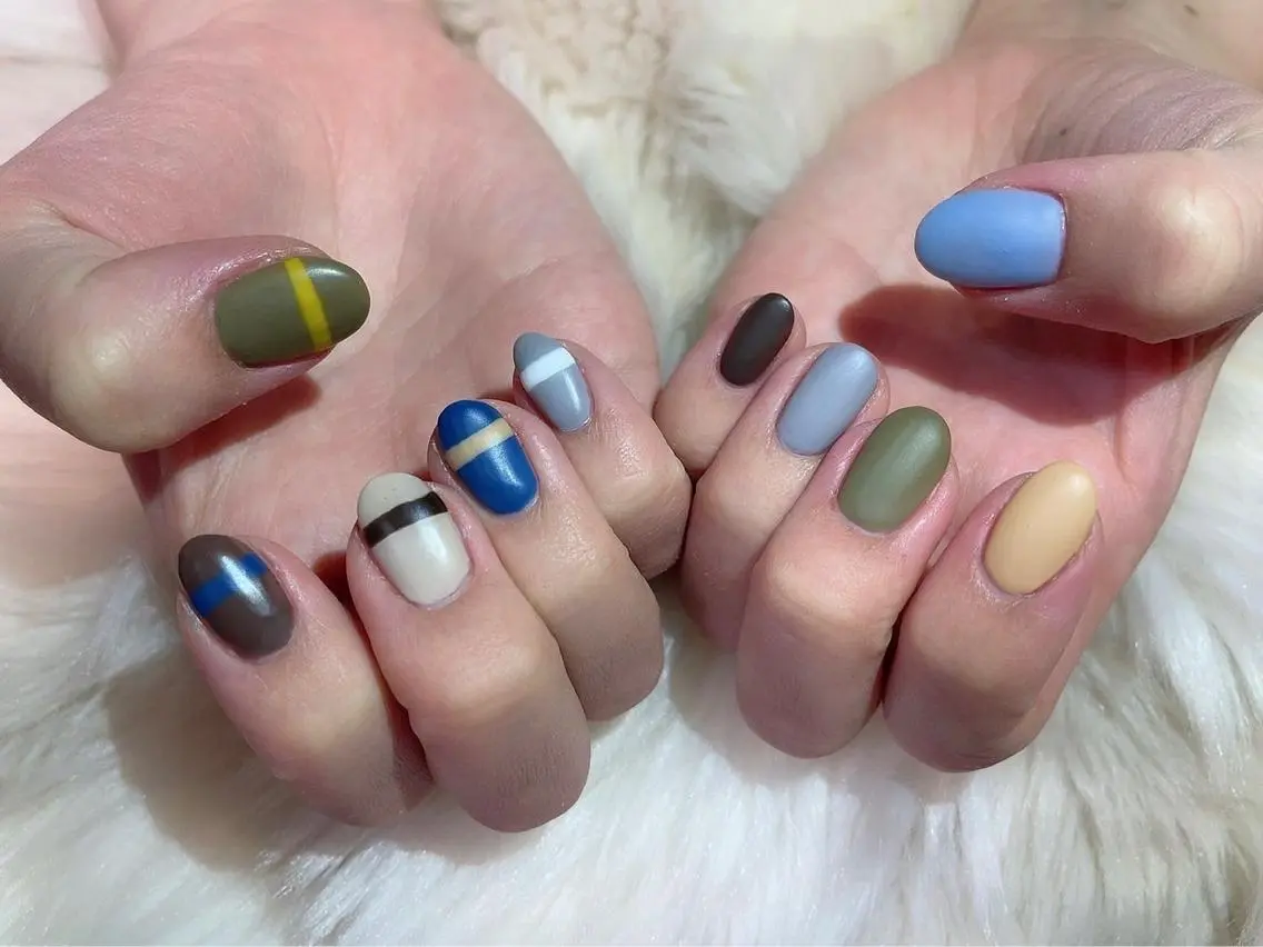 ネイル ハンドネイル フットネイル rea .のネイルデザイン