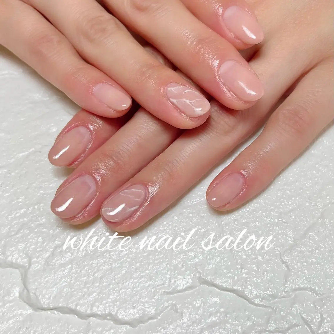 ネイル アートネイル ラメ(グリッター) シンプルネイル white nail salonのネイルデザイン