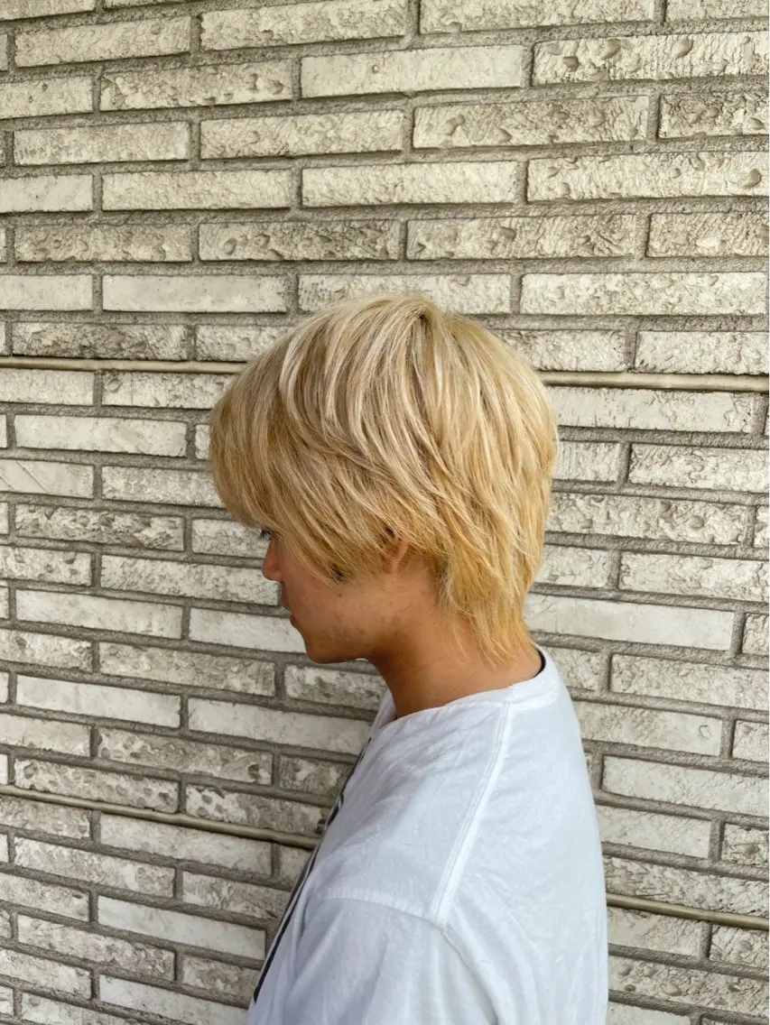 ショート レイヤーカット 石毛 大翔のヘアスタイル