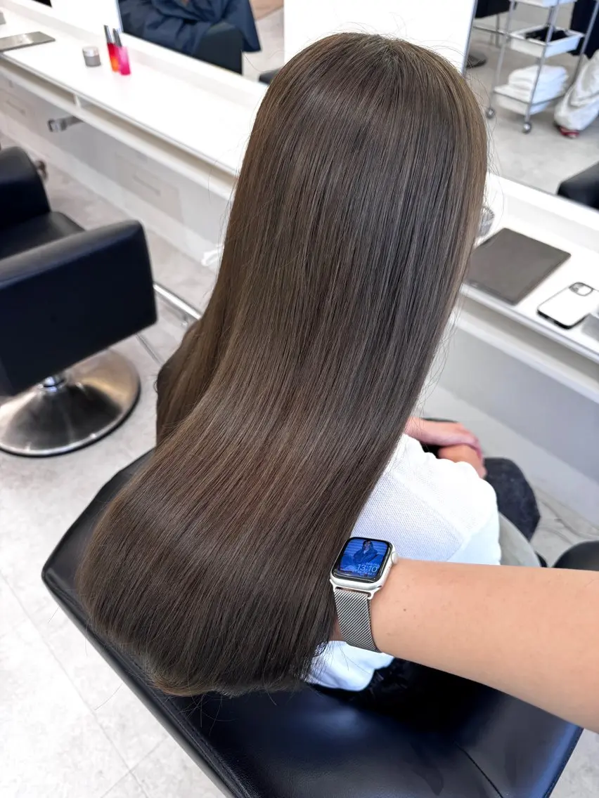 ロング カラー ヘアカラー ParveMix 楠本結菜のヘアスタイル