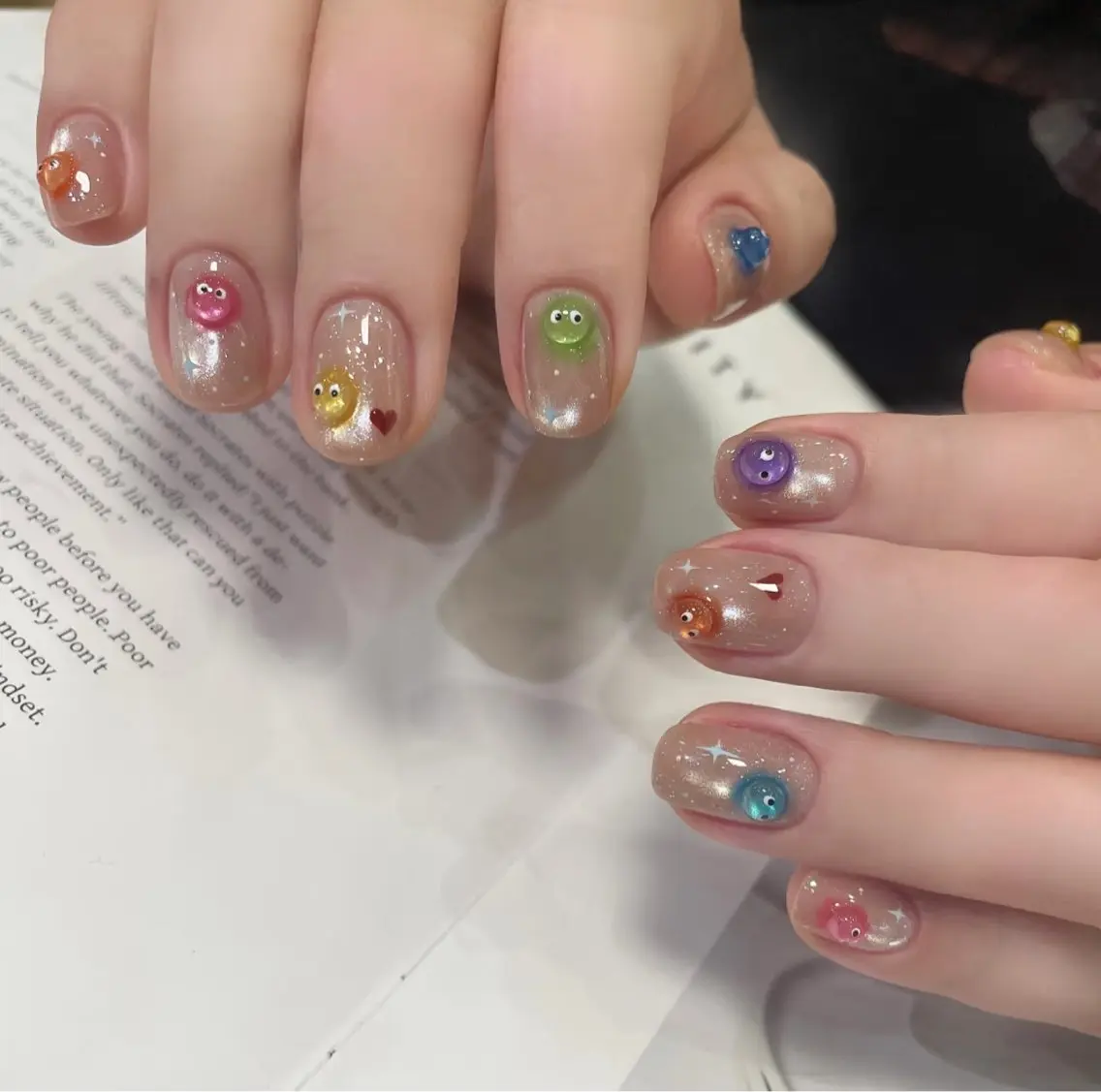 ネイル アートネイル オーロラネイル チークネイル フレンチネイル ガラスフレンチ ハンドネイル 🎀🎀YooLi Nail Salonのネイルデザイン