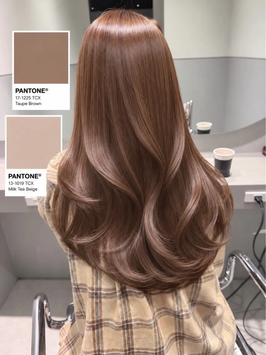 ロング カラー ベージュカラー ブリーチ 透明感カラー ミルクティーベージュ ブリーチなしカラー カット ヘアカラー トリートメント KAITO/透明感× 艶カラー/レイヤーのヘアスタイル
