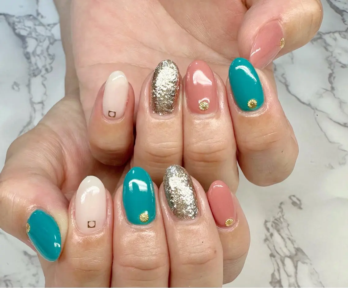 ネイル フレンチネイル キラキラネイル ラメ(グリッター) マグネットネイル マグネットフレンチ Mai’s nailのネイルデザイン