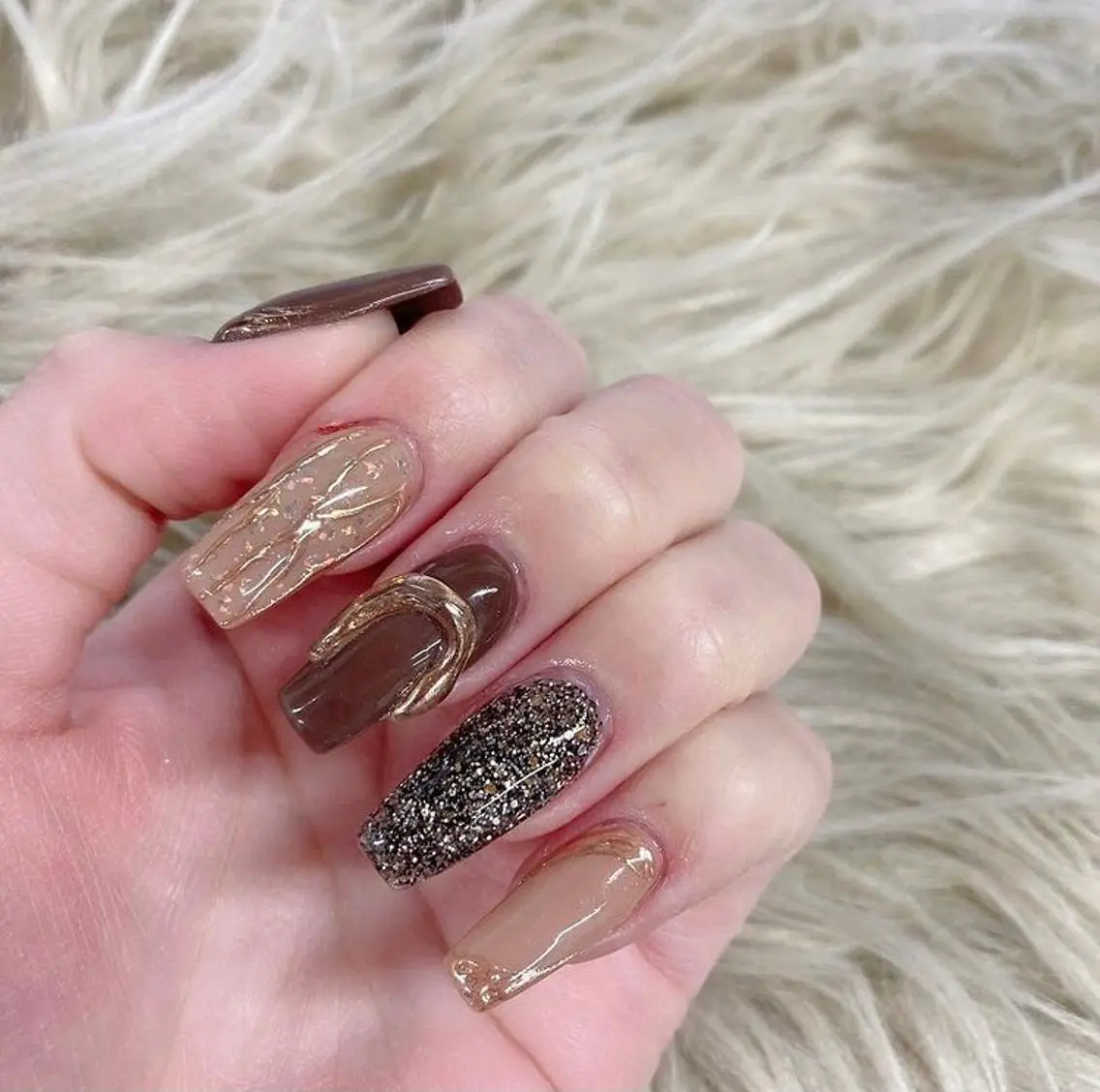 ロング ネイル Y. Sのネイルデザイン