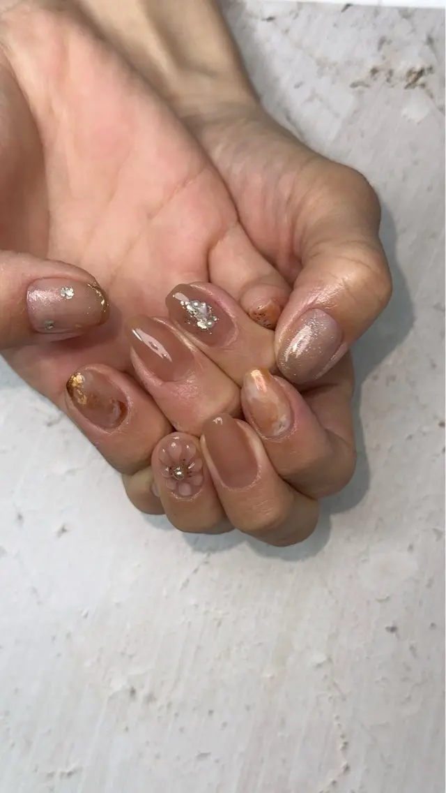 ネイル アートネイル フラワーネイル 持ち込み ニュアンスネイル ぷっくりネイル ハンドネイル Monica nails/福島のネイルデザイン