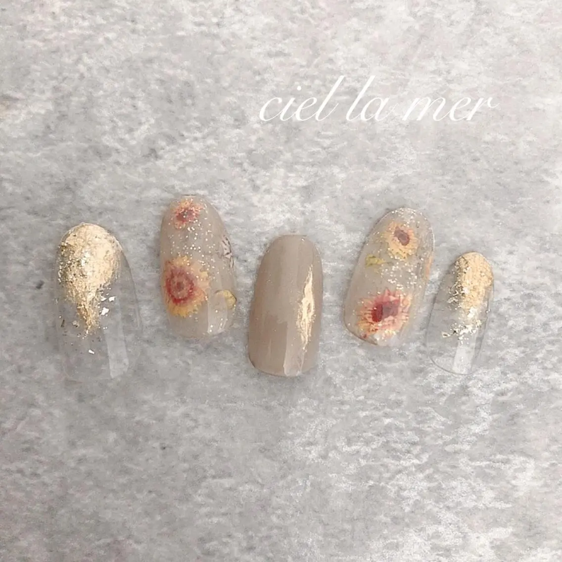 ネイル ハンドネイル フットネイル ciel la merのネイルデザイン