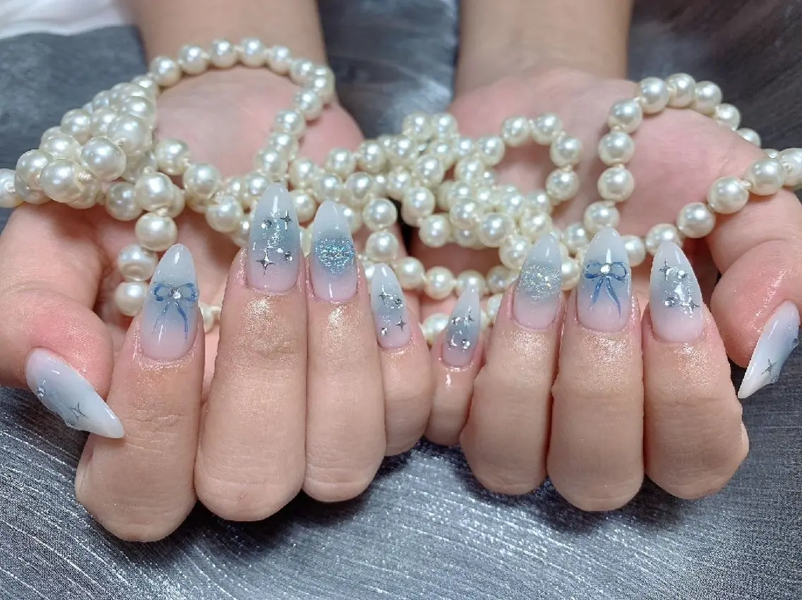 ネイル ENsalon AKIRAのネイルデザイン