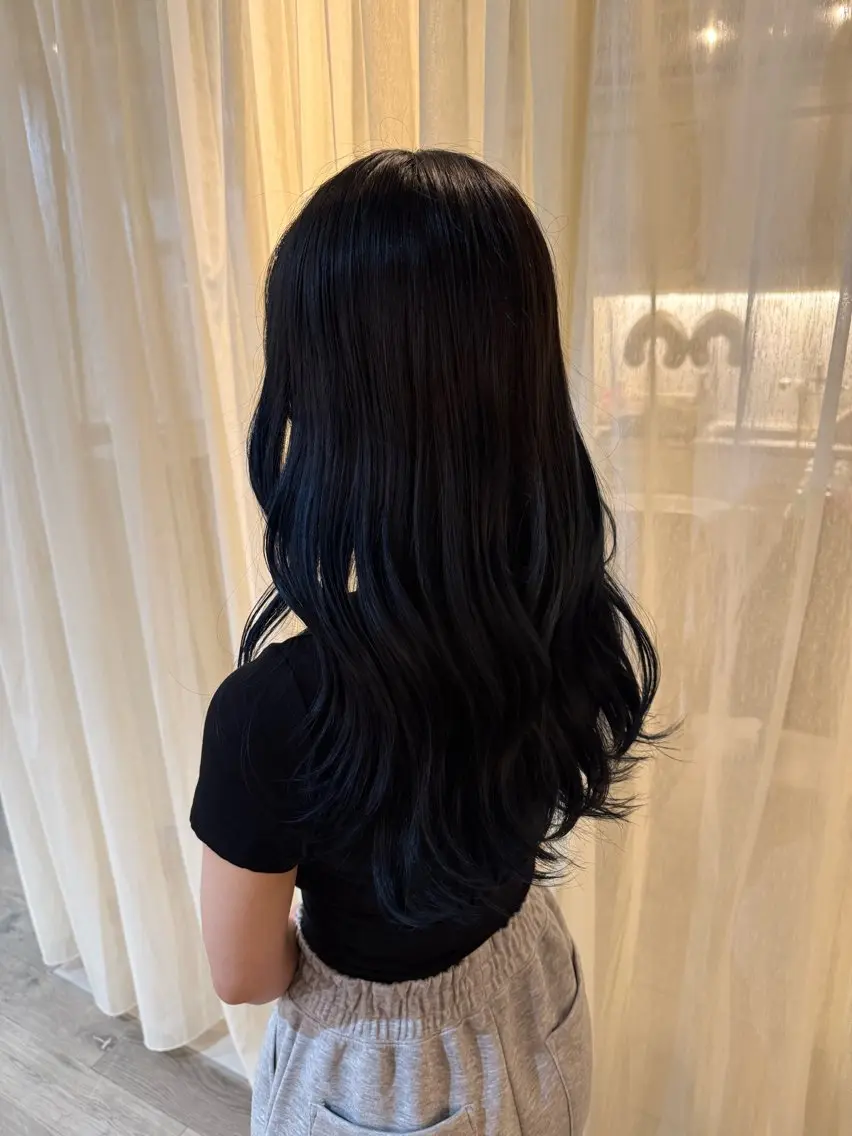 ロング 藤原 百花のヘアスタイル