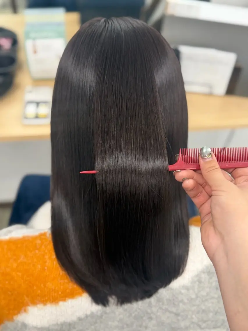 ミディアム ヘアカラー 髪質改善🪽 森川☜⁠ ☜⁠ のヘアスタイル