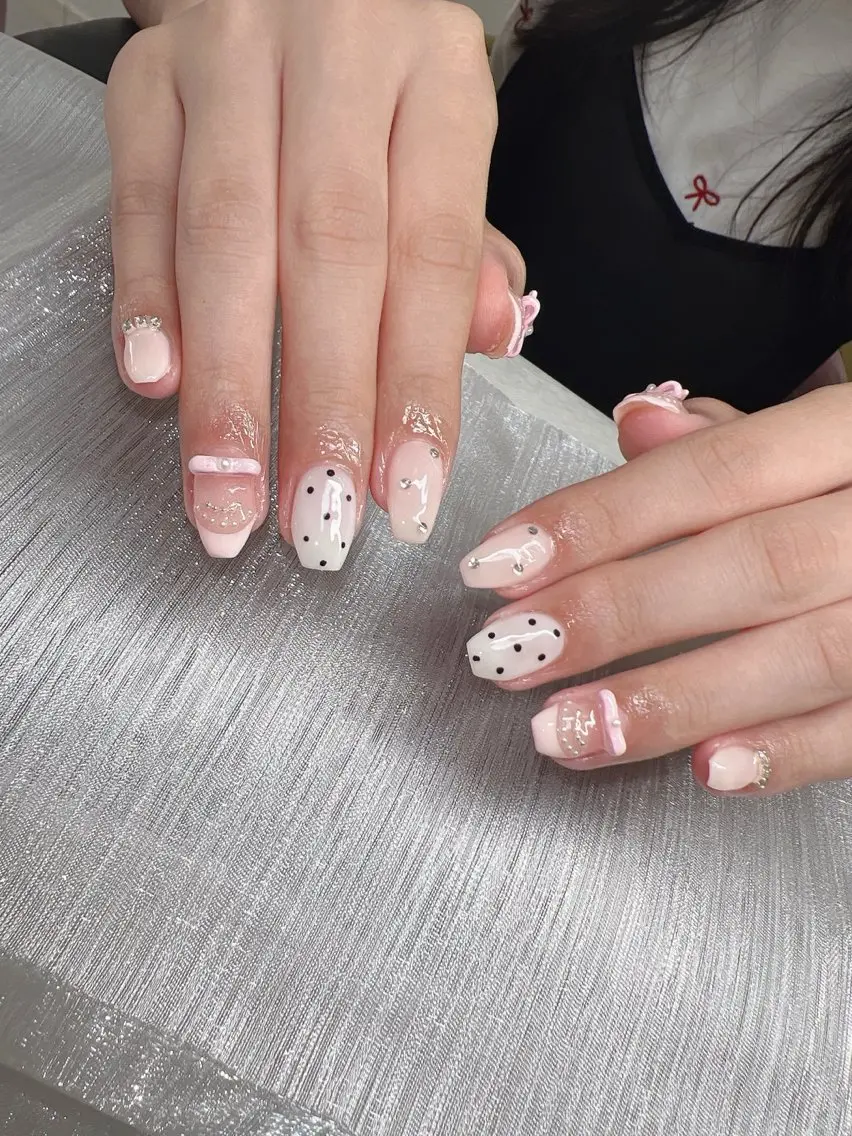 ネイル 長さ出し ハロウィン マグネットネイル ミラーネイル ネイルチップ Lee Nails チップ長さだし専門店のネイルデザイン