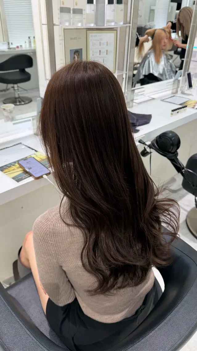 ロング カラー カット ヘアカラー 💜RIO/韓国風 透明感カラー💜のヘアスタイル