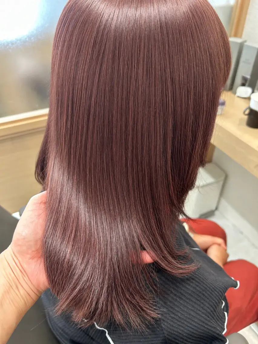 ロング カラー ブラウンカラー ピンクカラー ピンクブラウン トリートメント 久木原 ゆりのヘアスタイル