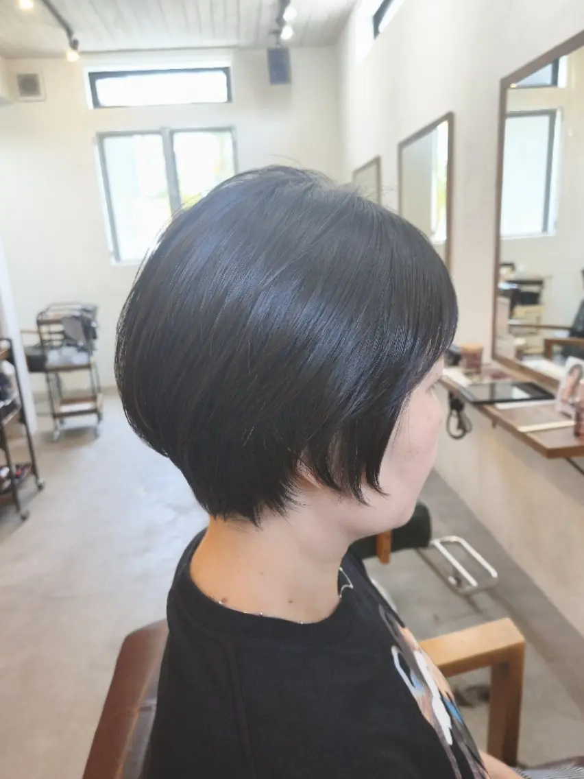 ショート LEASH 北原のヘアスタイル