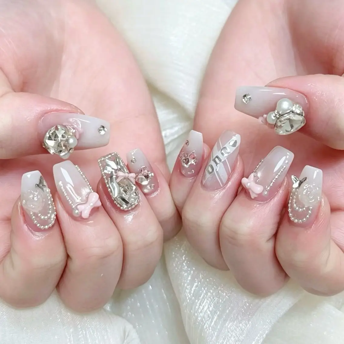 ネイル ハンドネイル 🎀kira 長さだし💗モチ最高のネイルデザイン