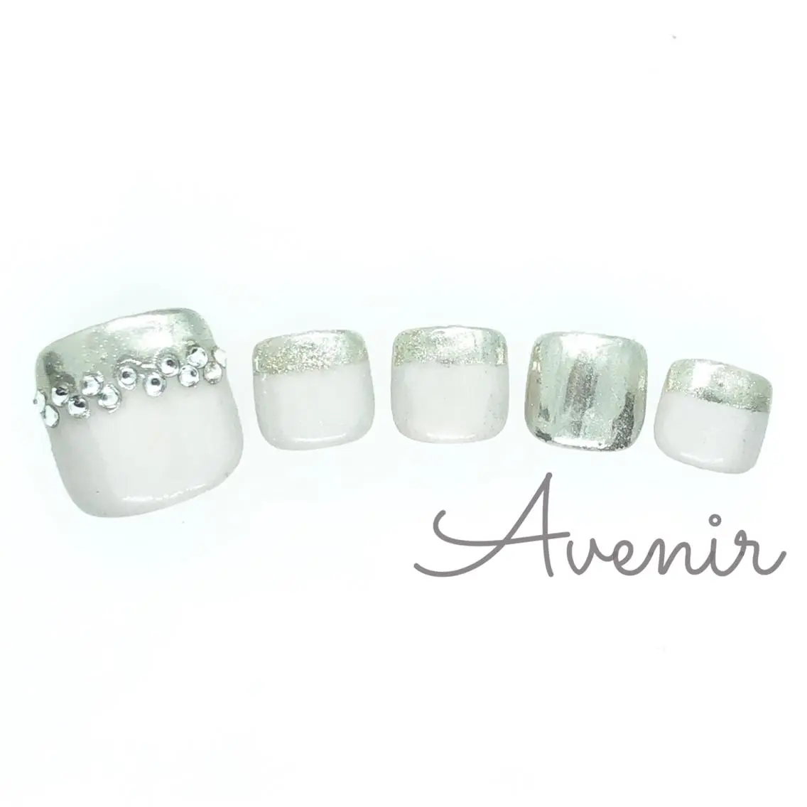 ネイル Avenir 表参道 nail&eye予約のネイルデザイン