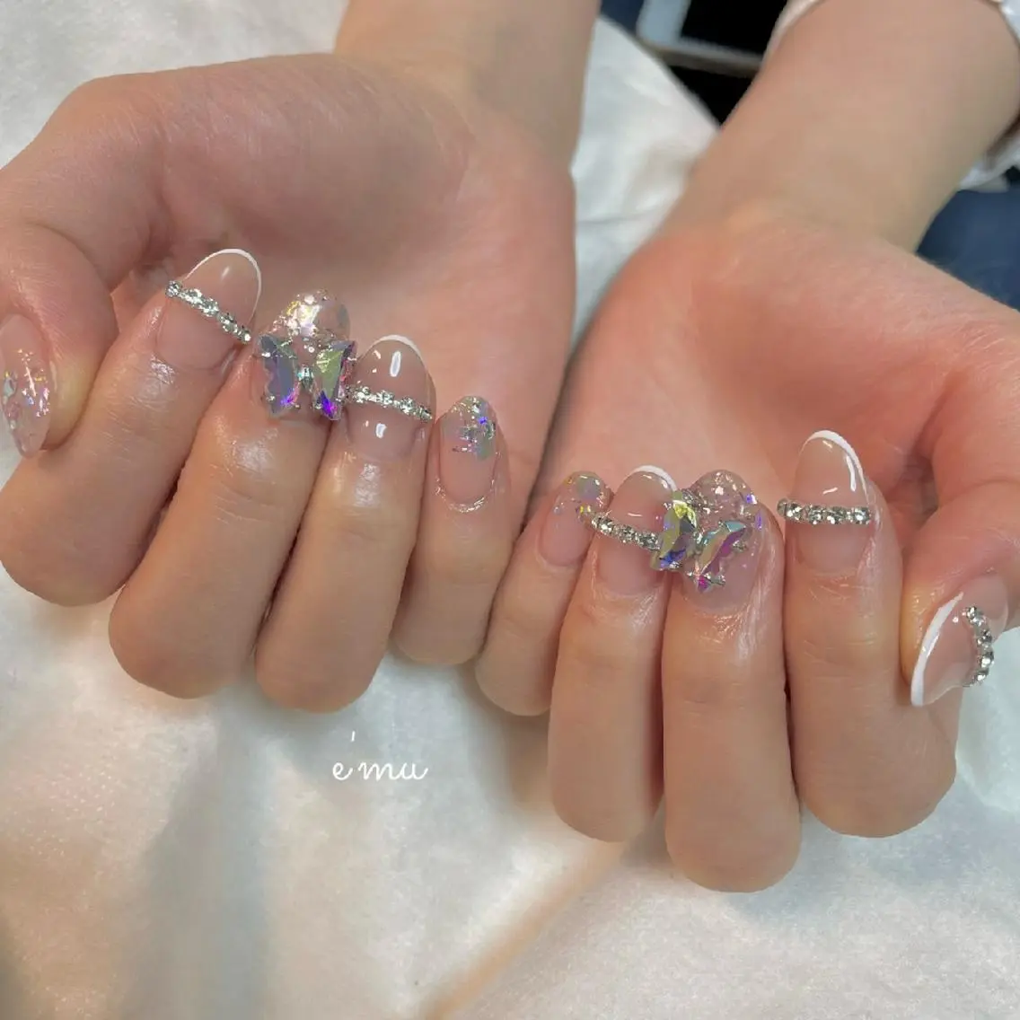 ネイル フレンチネイル 韓国ネイル ワンホンネイル nail salon e'mu💐のネイルデザイン