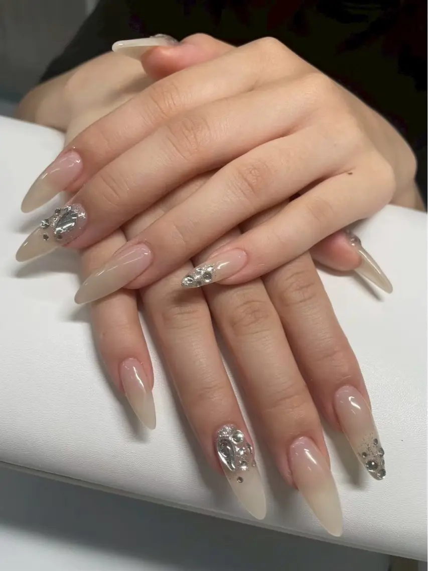 ネイル ハンドネイル 🐰WOLTOKYO 🐰池袋mikaのネイルデザイン