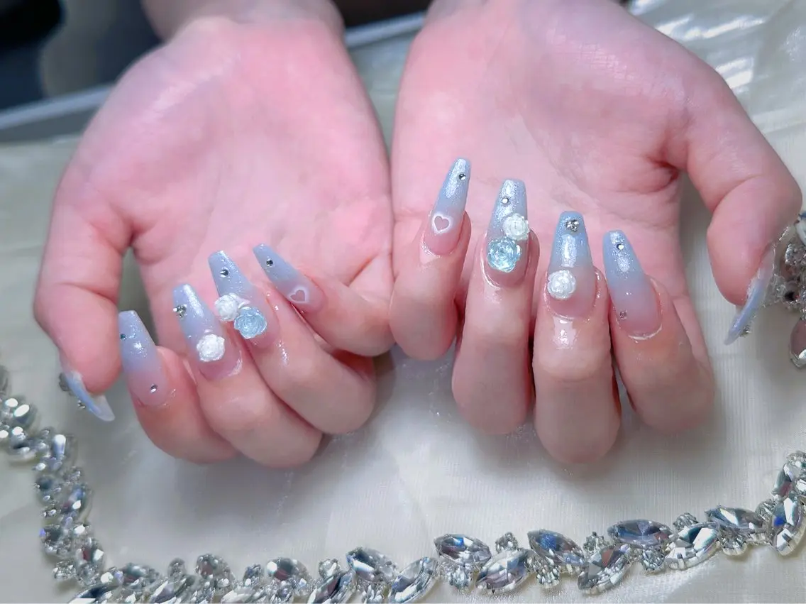 ネイル キラキラネイル マグネットネイル ぷっくりネイル 春ネイル ワンホンネイル ハンドネイル Candy Nailのネイルデザイン