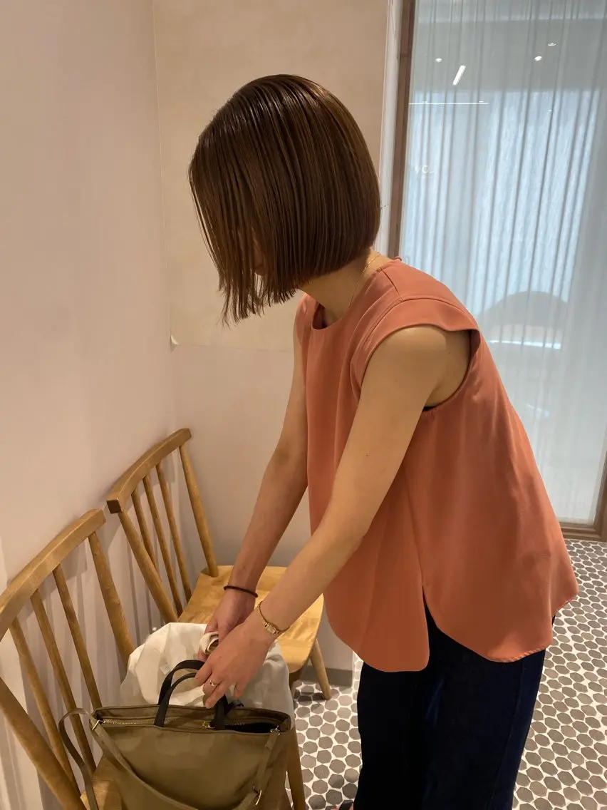 ショート カラー 砂原 ひよりのヘアスタイル