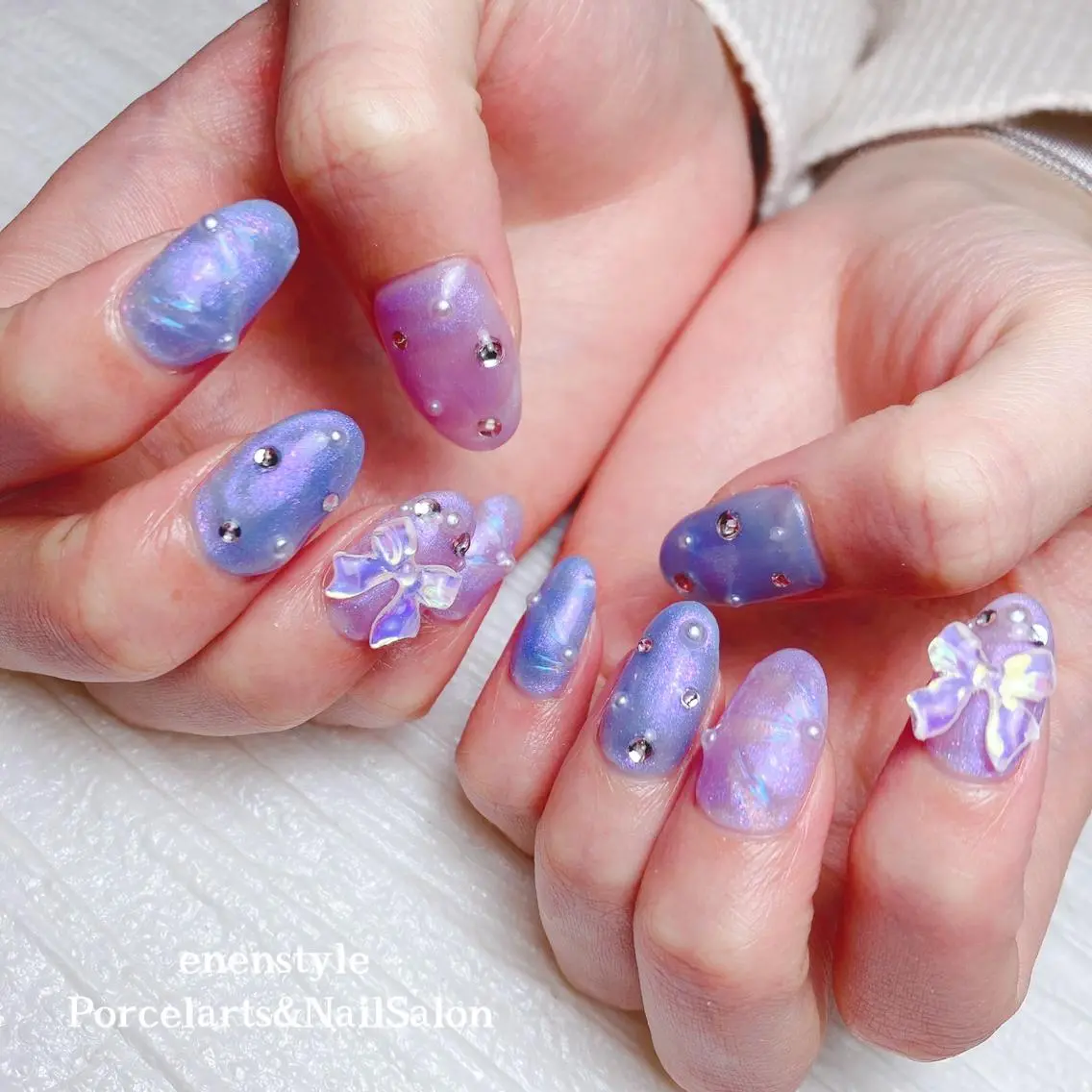 ミディアム ネイル 🐾enen style 🐾のネイルデザイン