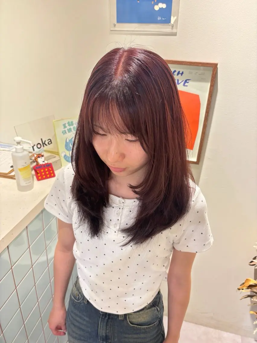 セミロング カラー ヘアカラー トリートメント roka ʜᴀʀᴜᴋᴀのヘアスタイル