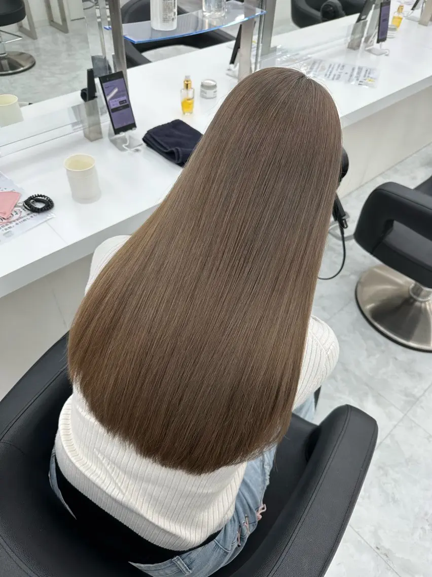 ロング ヘアカラー トリートメント ヘッドスパ ヘアセット rio🧚🏻‍♀️ 暖色/グレージュのヘアスタイル