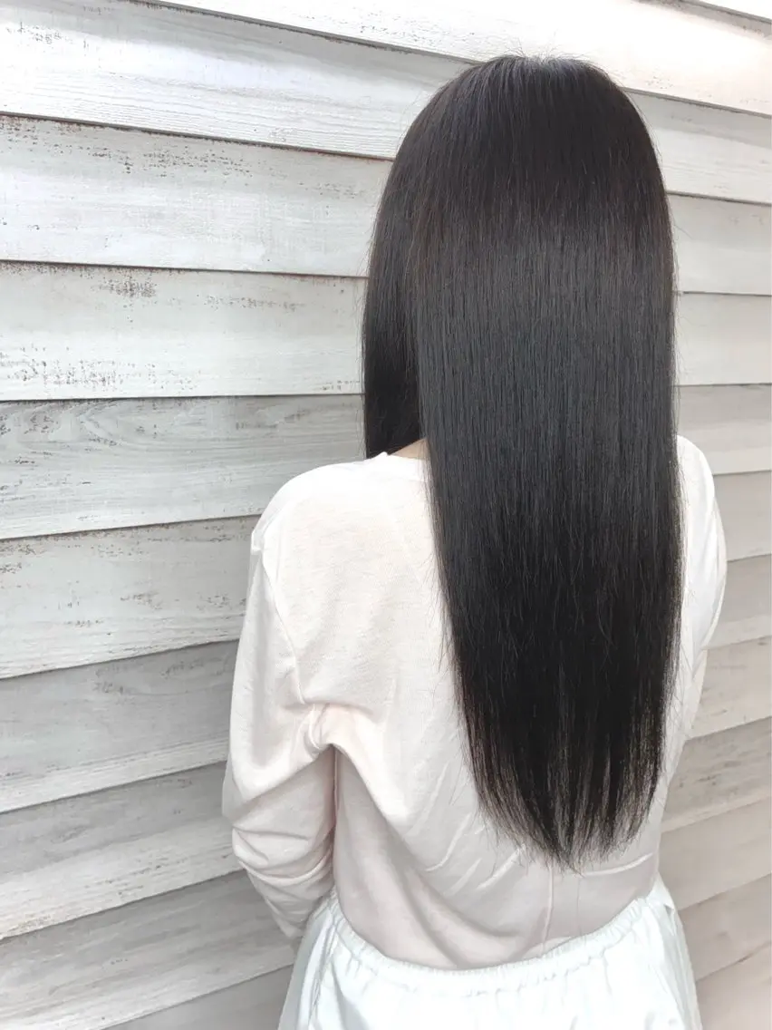 ロング カラー 佐藤 隆太のヘアスタイル