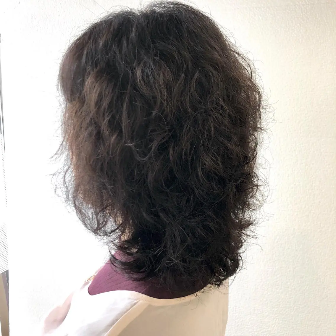 ミディアム カラー 菅沢 奈生のヘアスタイル