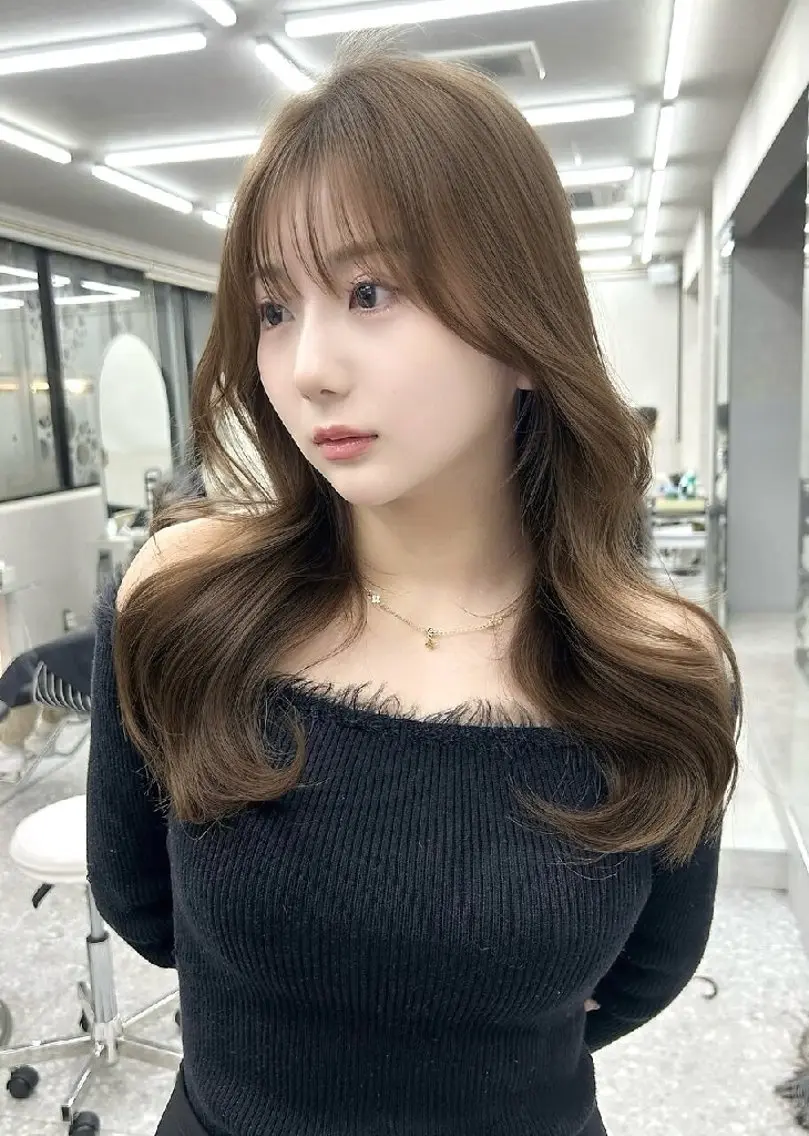 カラー ミディアム カット ヘアカラー トリートメント 髪質改善/韓国ヘア /透明感カラー🧸のヘアスタイル
