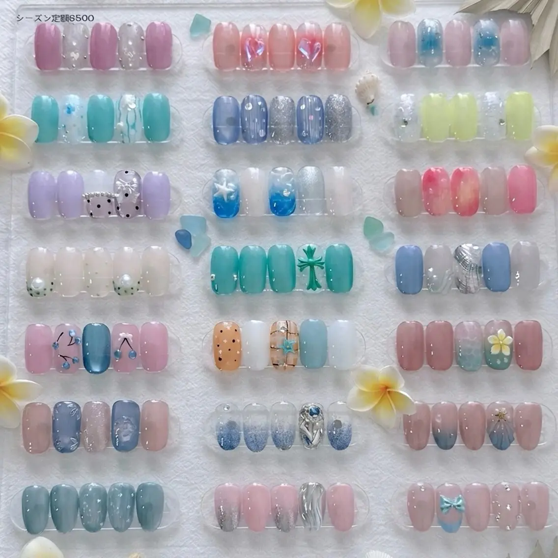 ネイル ハンドネイル ハンドケア BLUE CORAのネイルデザイン