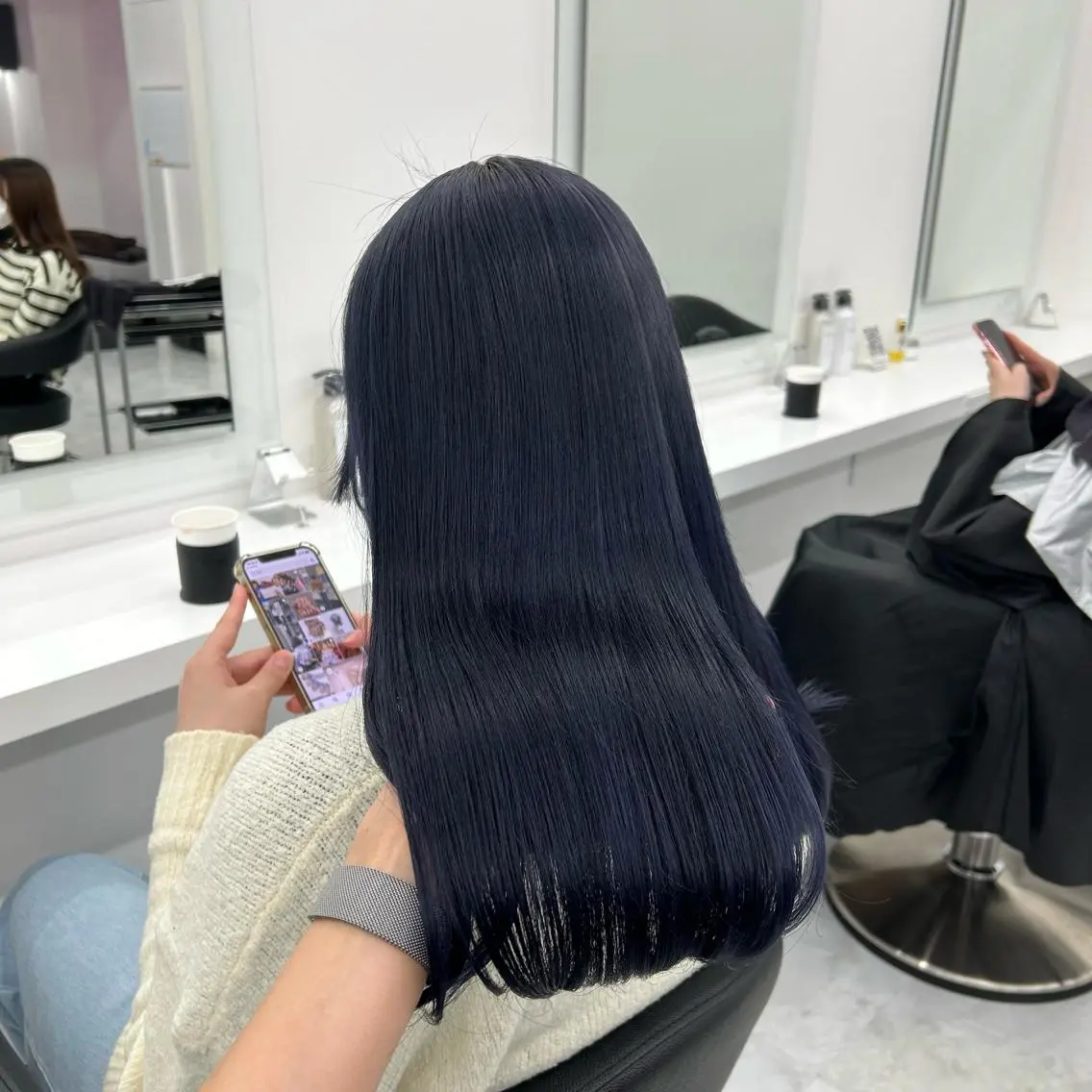 セミロング カラー ヘアアレンジ カット ヘアカラー mai🍑暖色カラー /レイヤー💖のヘアスタイル