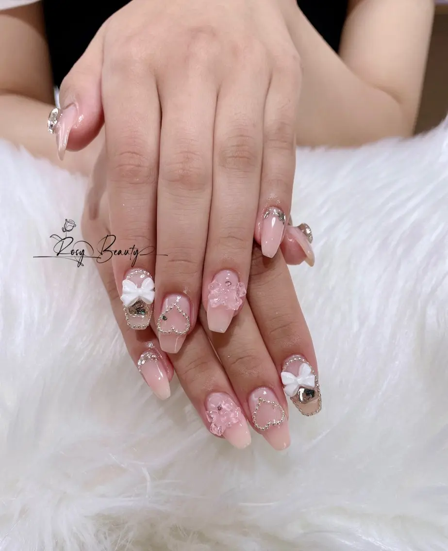 ネイル ハンドネイル RosyBeauty スカルプ専門店のネイルデザイン