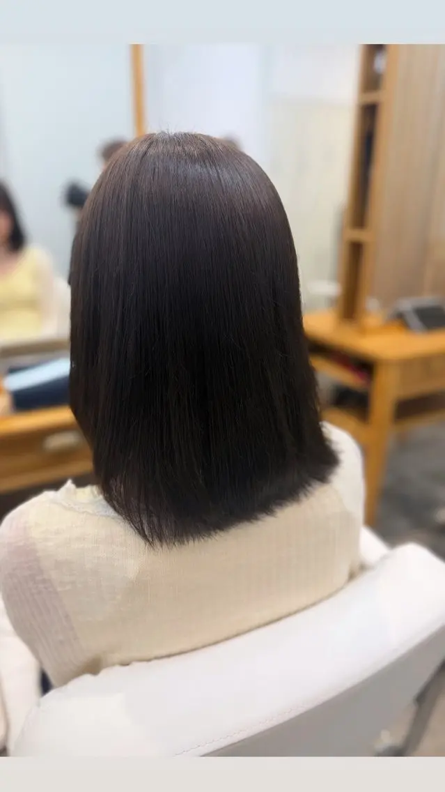ミディアム ヘアカラー 透明感カラー🫧 manaのヘアスタイル
