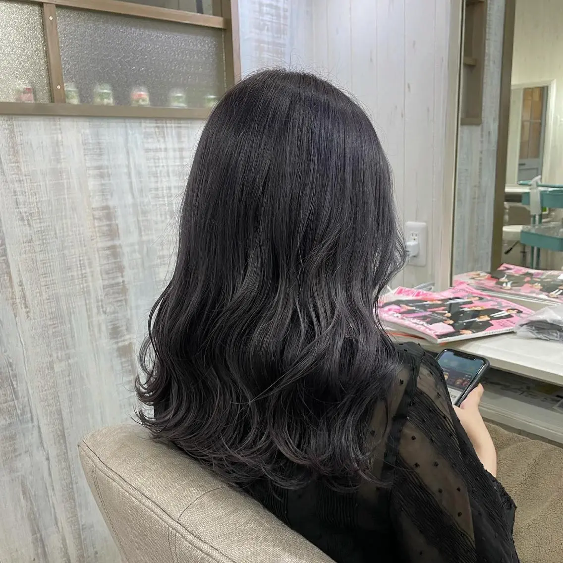 セミロング ネモトメイナ🌿 今月末で退職しますのヘアスタイル