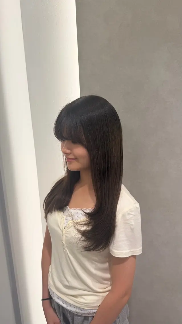 ロング カラー ブラウンカラー ダークブラウン レイヤーカット 🫧 YUZUKI 🫧のヘアスタイル